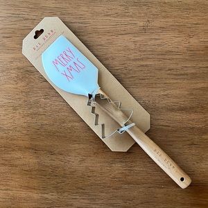Rae Dunn Christmas spatula & cookie cutter